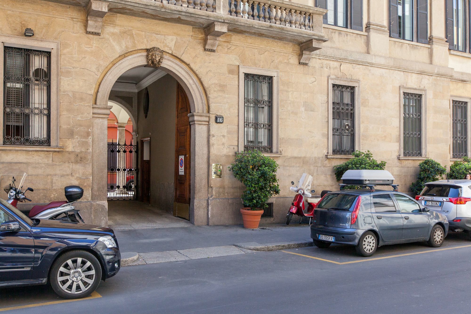 Apartamento Easyhomes - San Babila Monforte Milán